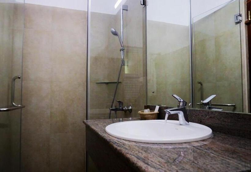 Quarto Triplo Deluxe, The Kandyan Villa