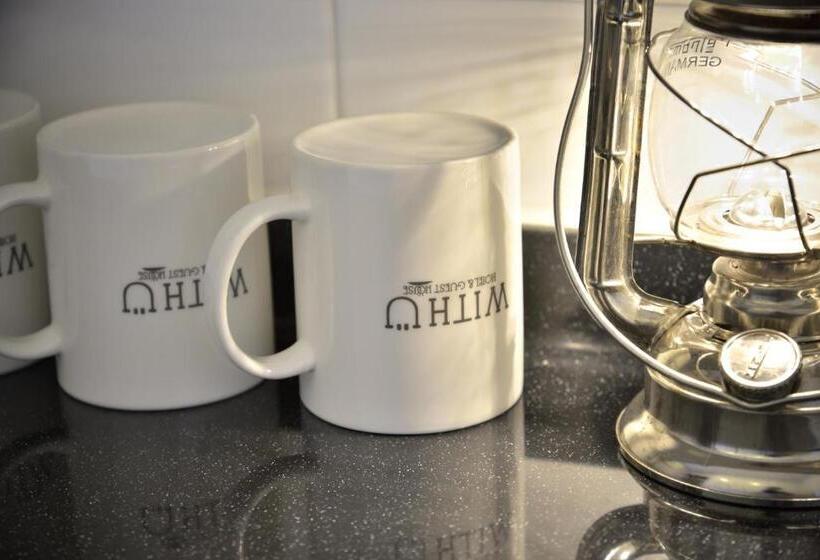 غرفة ديلوكس ثلاثية, With U Hotel & Guesthouse