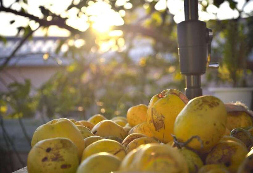 غرفة قياسية ثلاثية, With U Hotel & Guesthouse