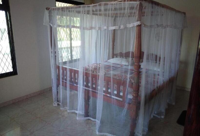 اتاق استاندارد, Rock House