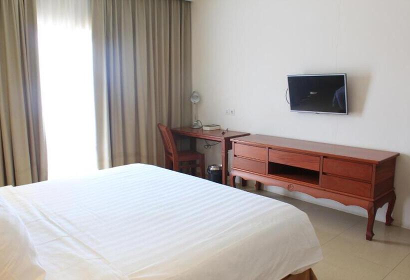 디럭스 룸, Thong S Inn Hotel Kualanamu