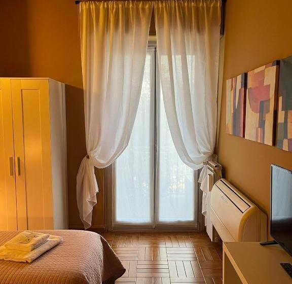 اتاق استاندارد با سرویس بهداشتی مشترک, B&b Corso Porta Nuova 39