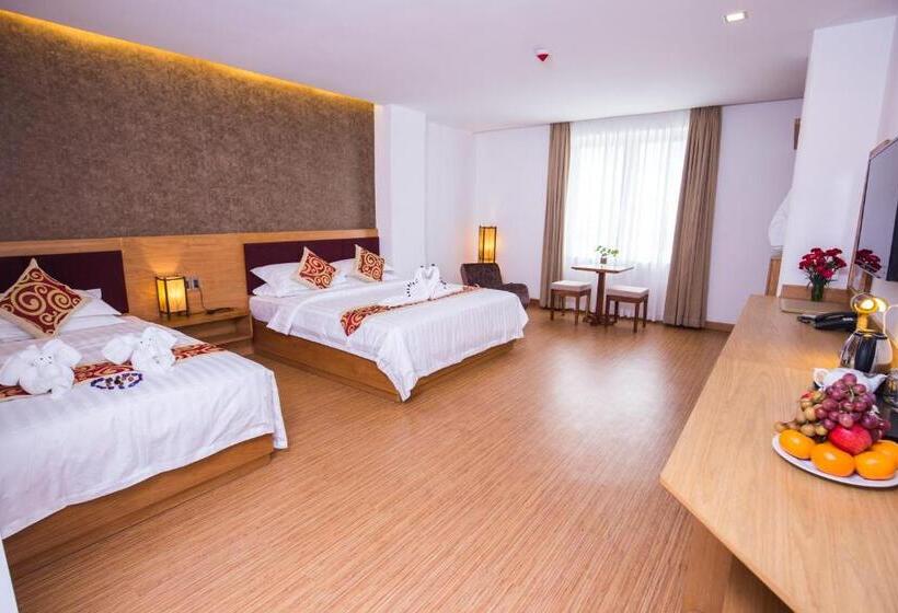 סטודיו משפחתי, Orussey One Hotel & Apartment