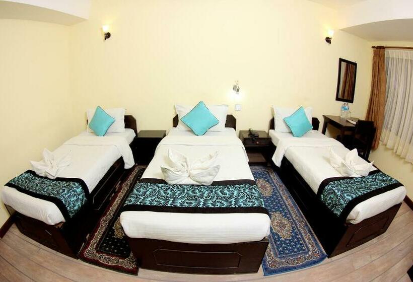 اتاق لوکس سه تخته, Bag Packer's Lodge