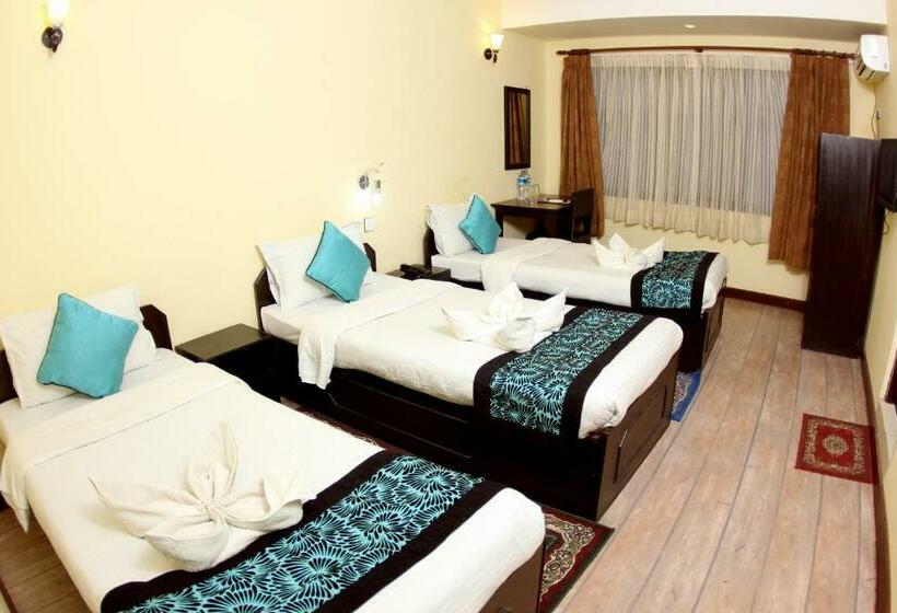 اتاق لوکس سه تخته, Bag Packer's Lodge