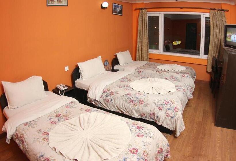 اتاق لوکس سه تخته, Bag Packer's Lodge