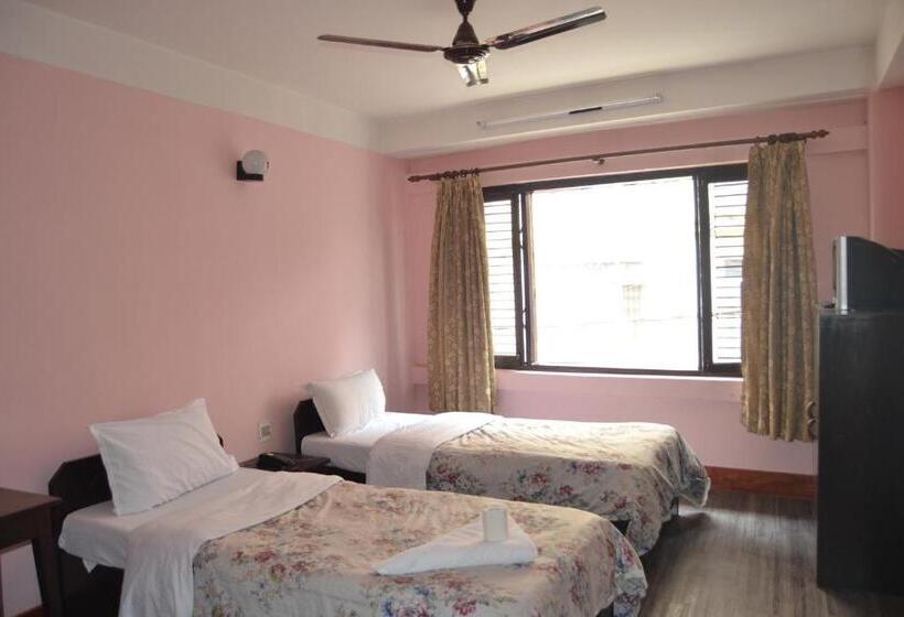 اتاق اکونومی با حمام مشترک, Bag Packer's Lodge