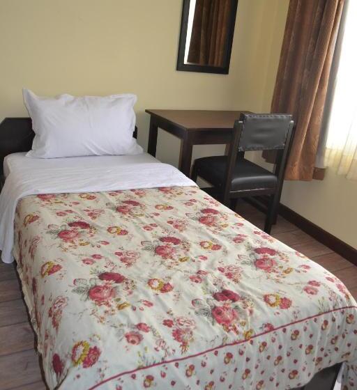 اتاق استاندارد یک نفره, Bag Packer's Lodge