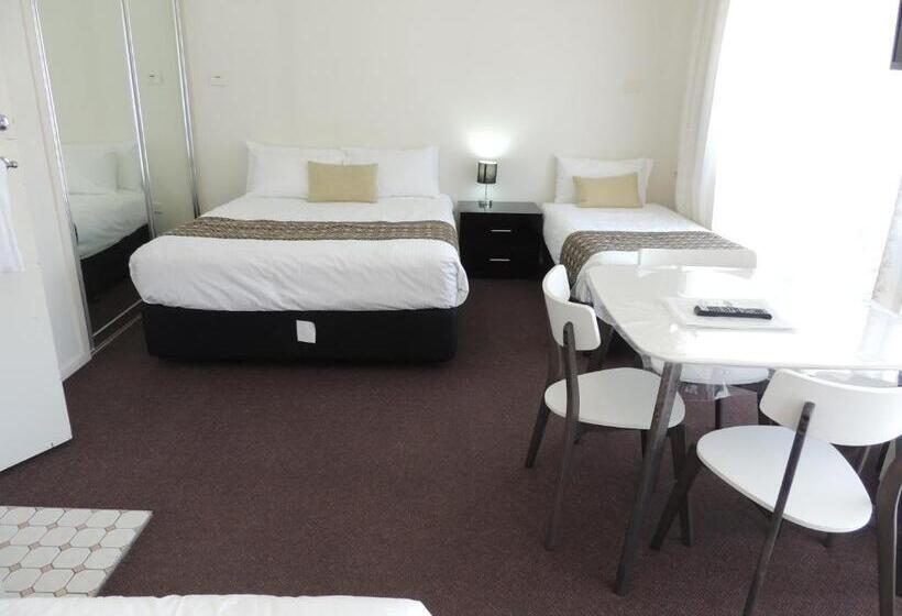 Семейный Номер, Comfort Inn Premier