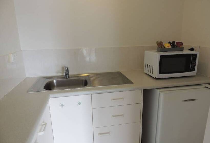 سوییت, Comfort Inn Premier