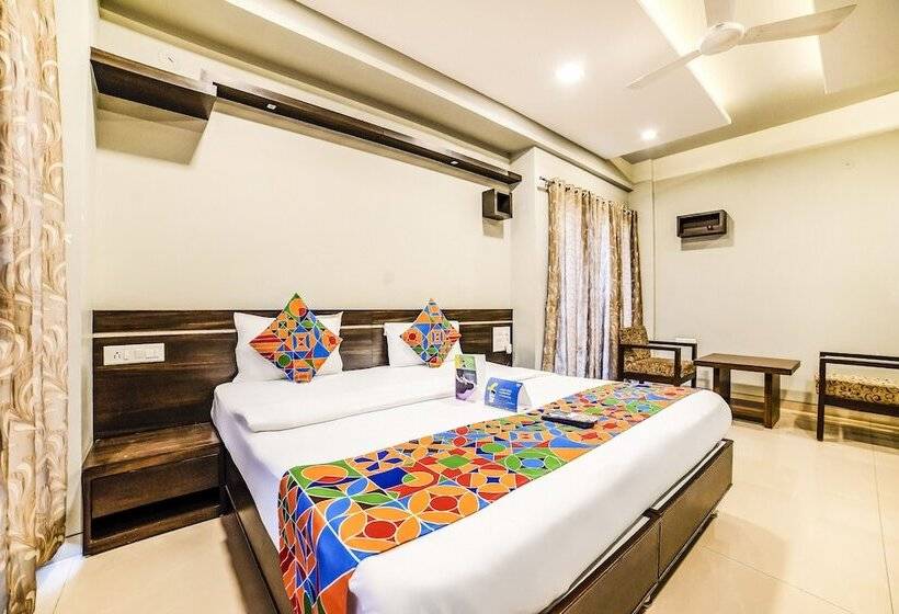 Quarto Deluxe, Treebo Sumati Baner