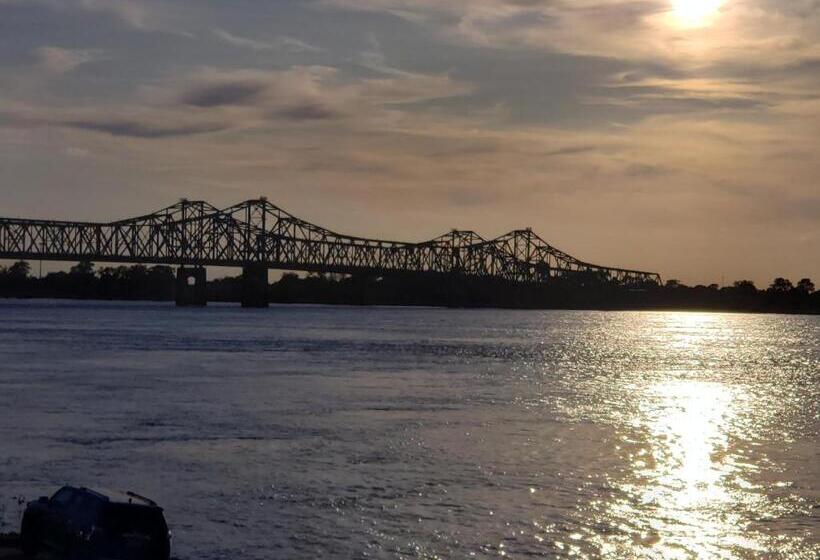 デラックスルーム, Natchez Manor Bed & Breakfast