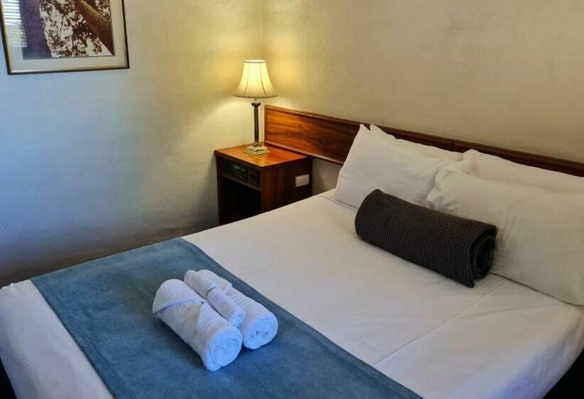 اتاق استاندارد یک تخته با تخت دونفره بزرگ, Seaton Arms Motor Inn