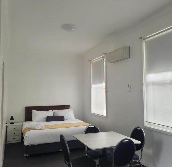 آپارتمان خانواده 1 خوابه, Seaton Arms Motor Inn