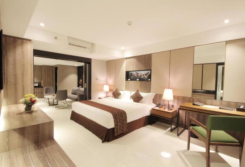 Люкс с Балконом, The Nest Hotel Nusa Dua