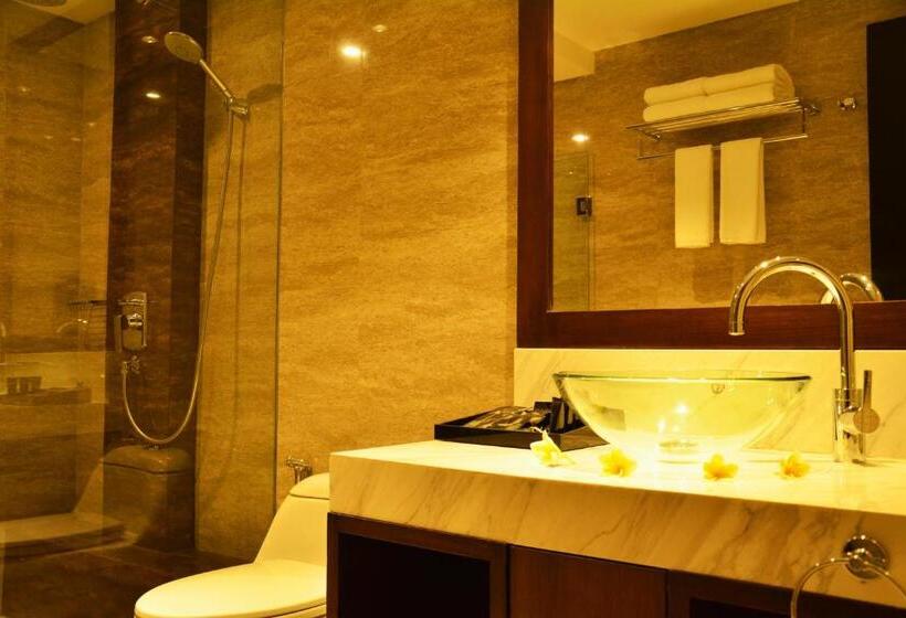 Номер Deluxe с Балконом, The Nest Hotel Nusa Dua
