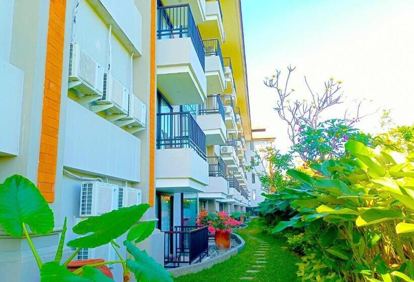 غرفة ديلوكس مزودة بشرفة, The Nest Hotel Nusa Dua