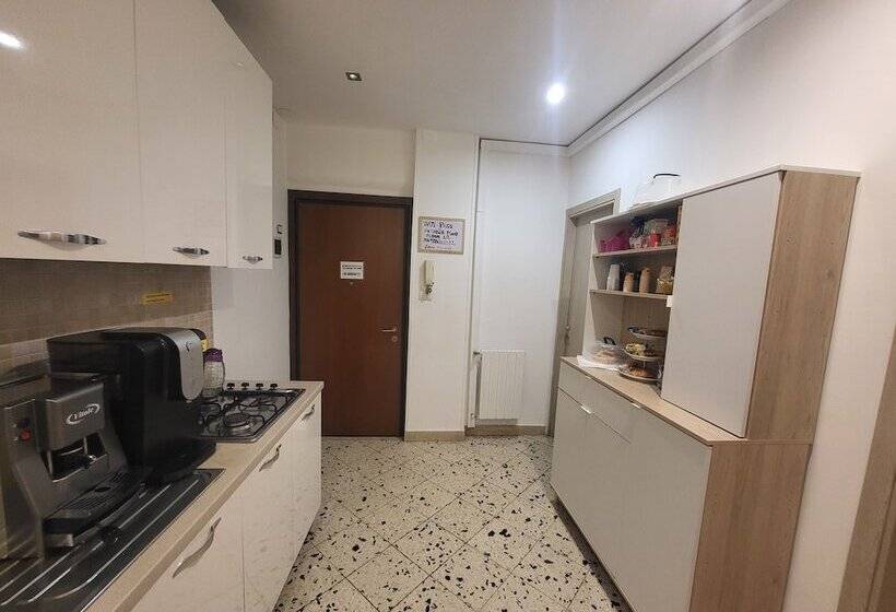 家庭间, Antadia B&b