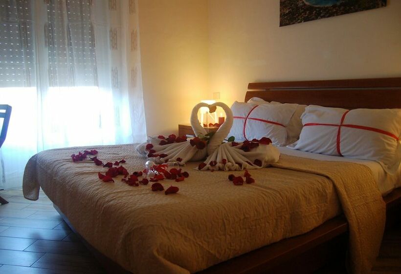 标准间, Antadia B&b