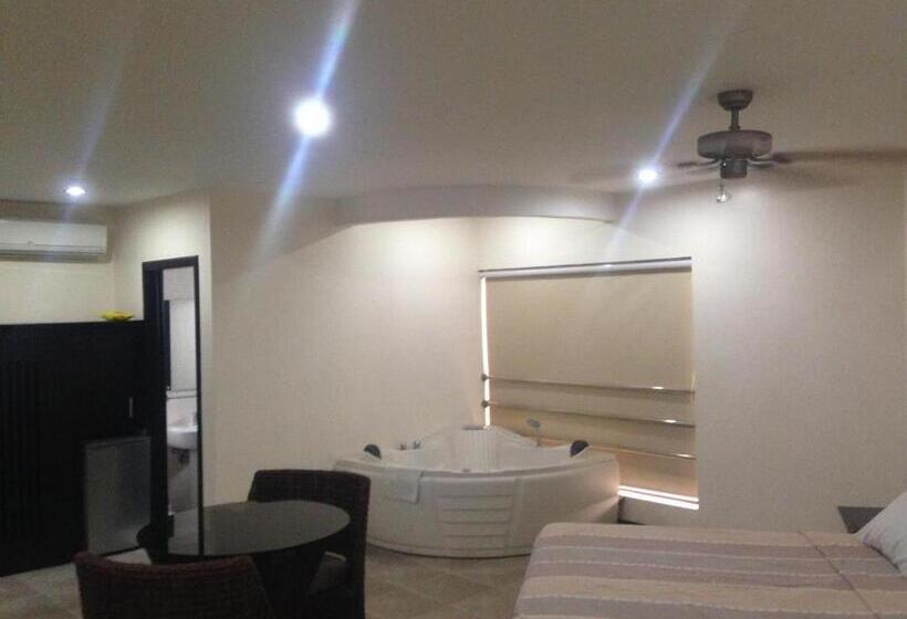 اتاق استاندارد با تخت بزرگ, Boomerang