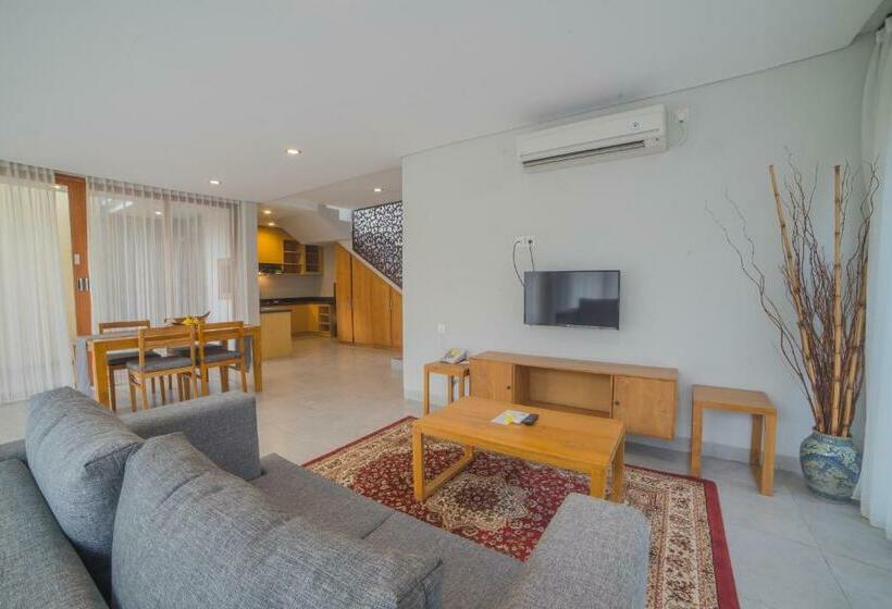 ツーベッドルーム ヴィラ, Grand Kesambi Resort And Villas