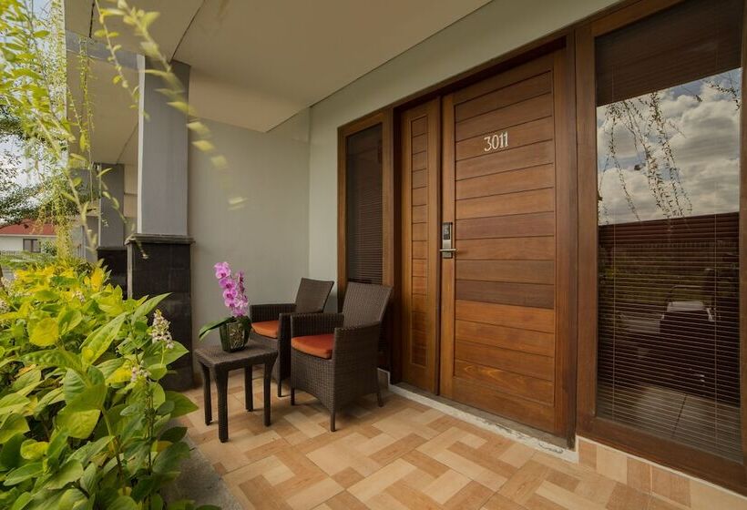 デラックスルーム, Grand Kesambi Resort And Villas