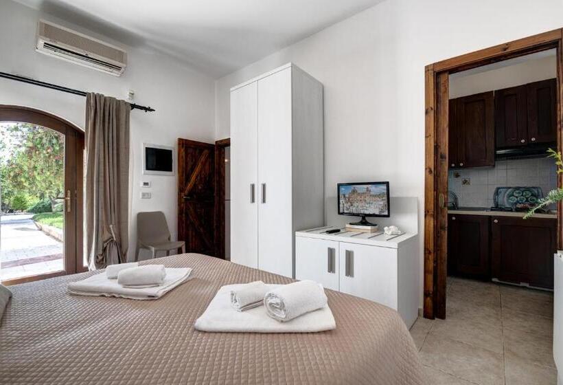 スタンダードスタジオ, Masseria Valente