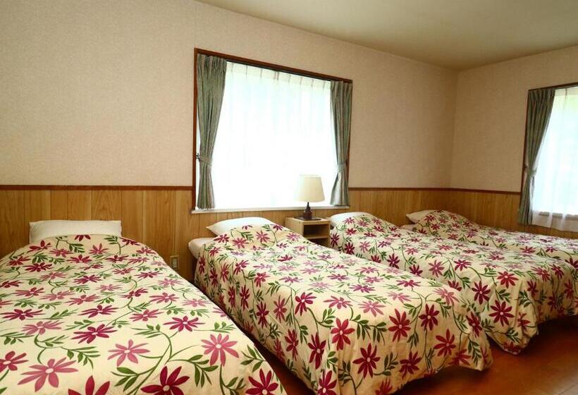 Семейный Номер, Pension Avenue