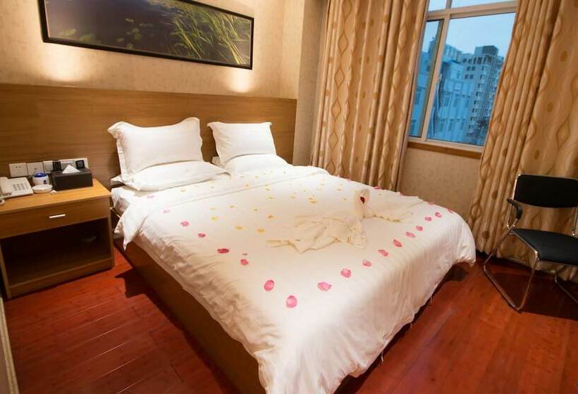 اتاق لوکس, Sky