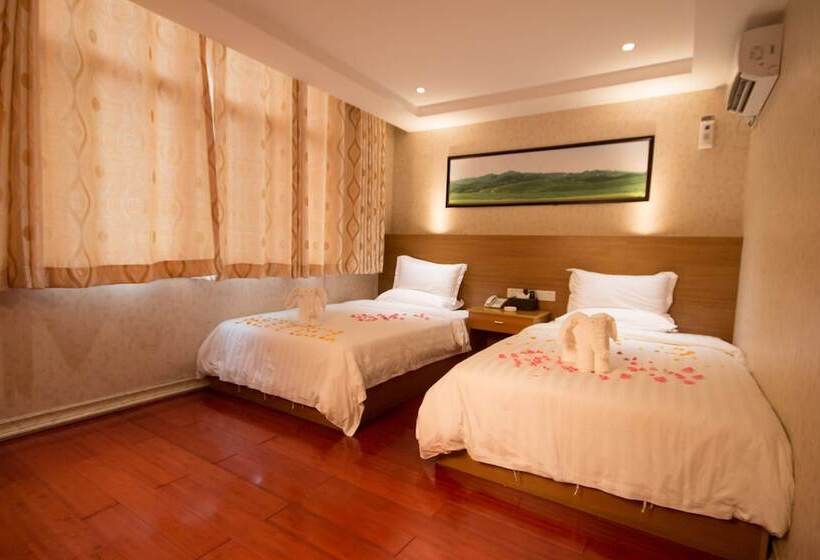 اتاق لوکس, Sky