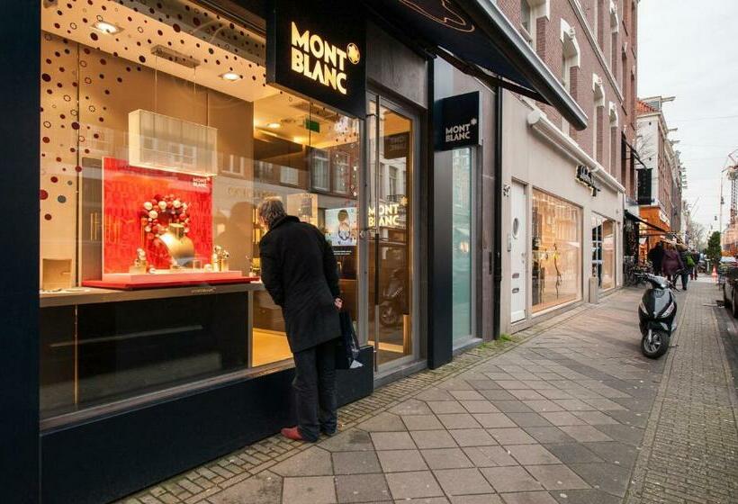 ２ベッドルームデラックスアパートメント, Residences Museum District