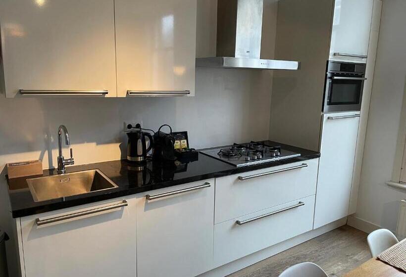 ２ベッドルームデラックスアパートメント, Residences Museum District