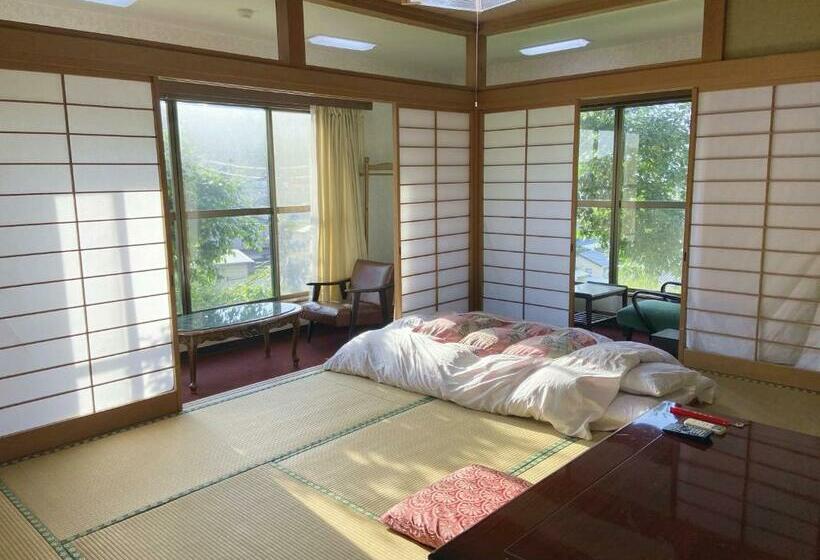 Номер Стандарт, Yoshioka Ryokan