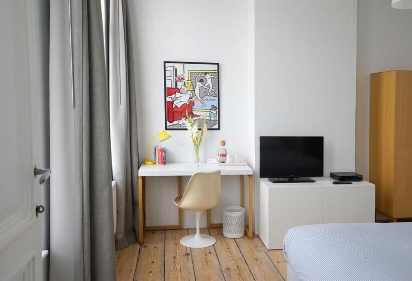 اتاق استاندارد, B&b Home & The City