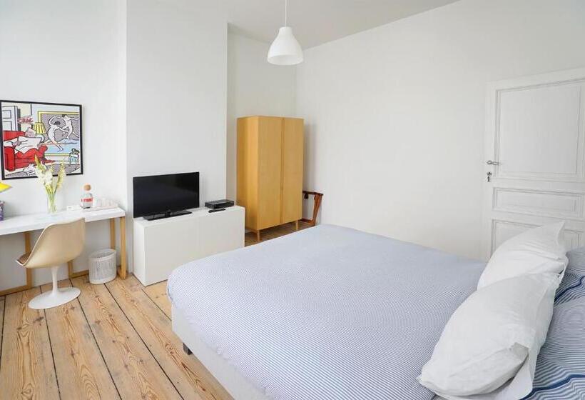 اتاق استاندارد, B&b Home & The City