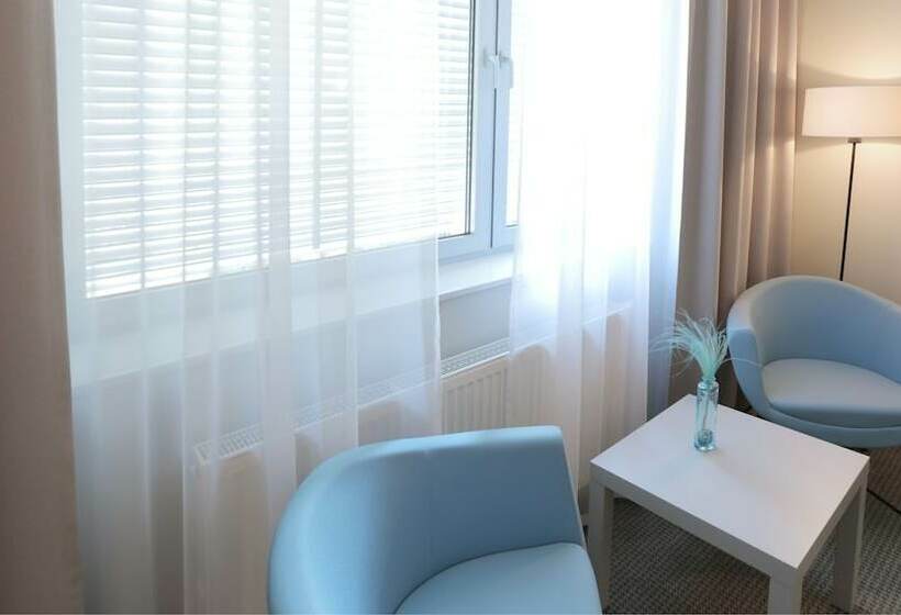 חדר דלוקס, Fairplayce