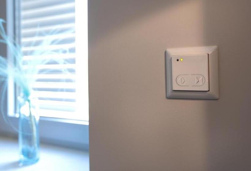 חדר קומפורט, Fairplayce