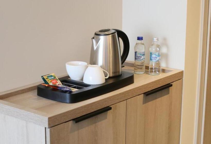 חדר סופריור, Fairplayce