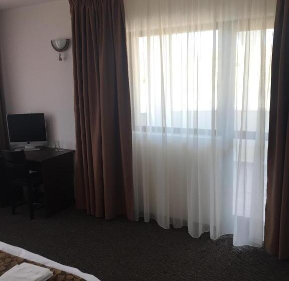 스탠다드 룸 산 전망, Park Hotel Eagle Stone