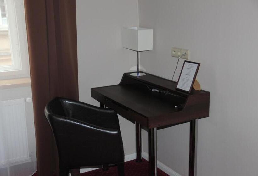 חדר סטנדרט, Rembrandt Apart