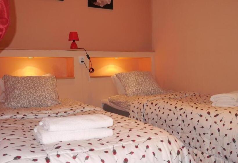 דירת שלושה חדרים, Rembrandt Apart