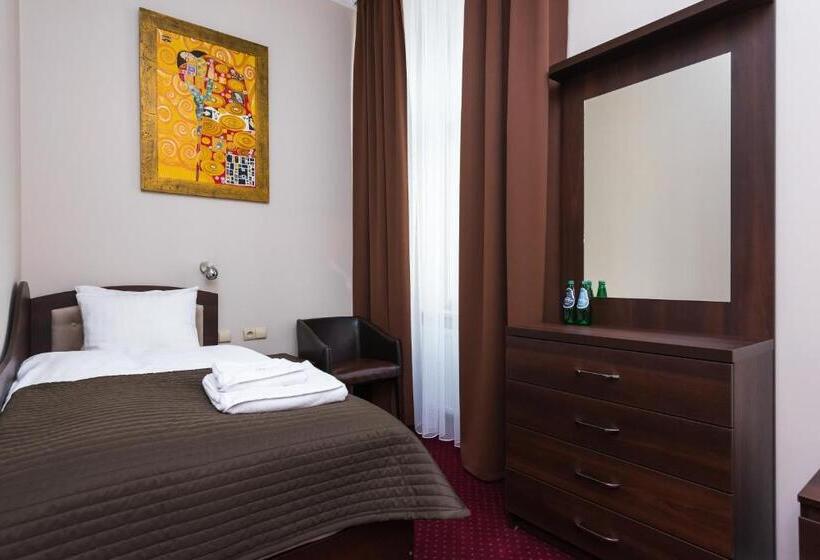 דירת חדר סופריור, Rembrandt Apart