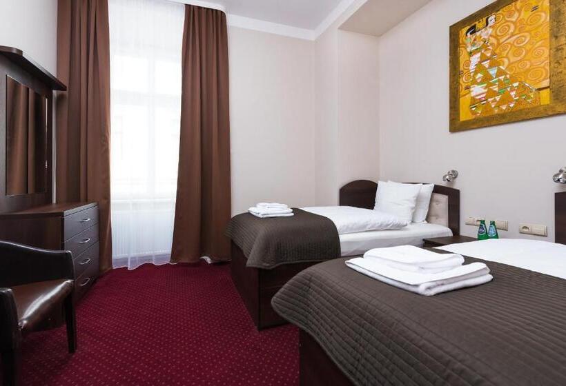 דירת חדר סופריור, Rembrandt Apart