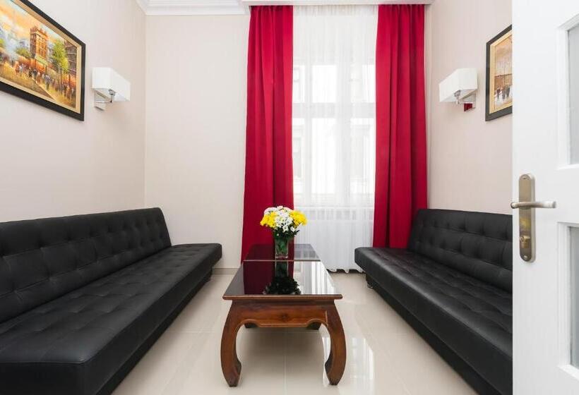 דירת חדר סופריור, Rembrandt Apart