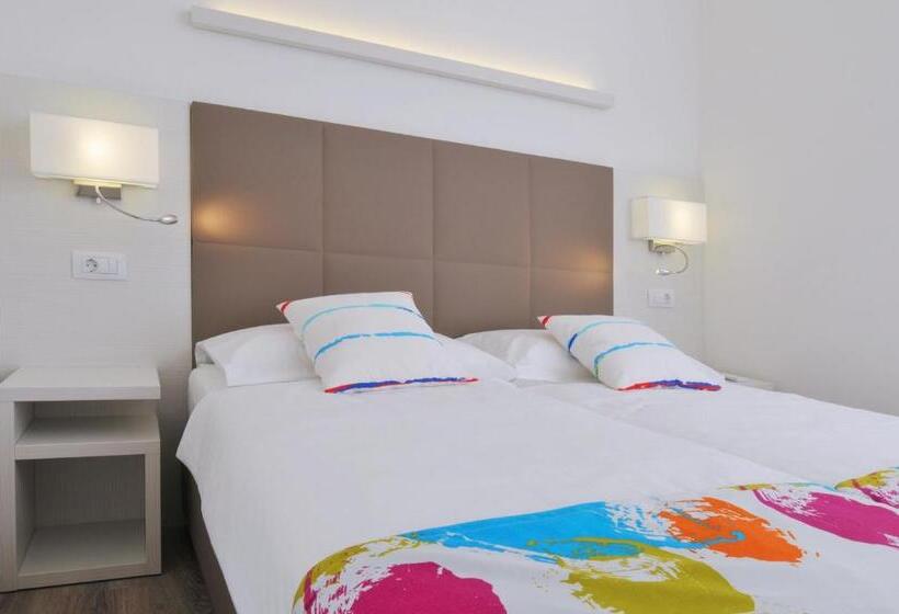 디럭스 룸 도시 전망, Boutique Suites Joyce