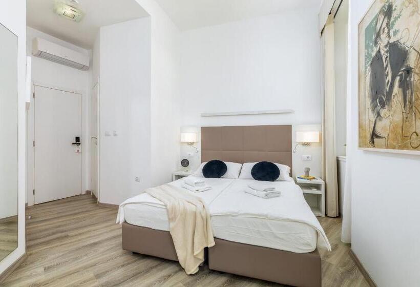 Номер Superior с Террасой, Boutique Suites Joyce