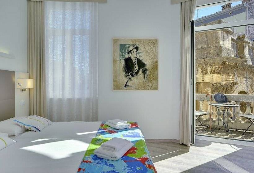 Номер Стандарт, Boutique Suites Joyce