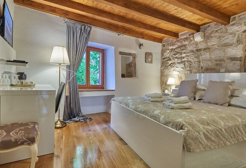 اتاق استاندارد, Villa Split Heritage