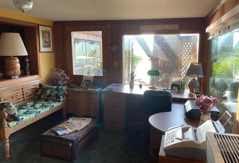 豪华套房, Cottage Lake Bed And Breakfast