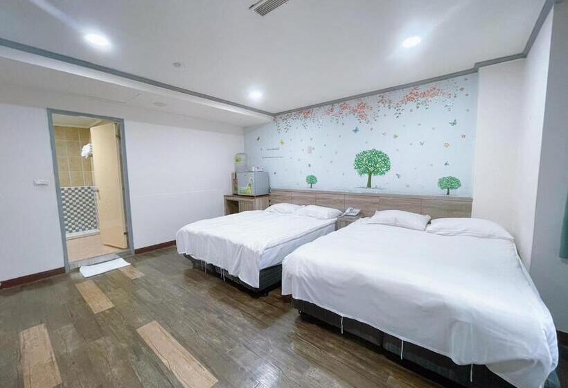 اتاق لوکس چهار تخته, A22 Wei Lu